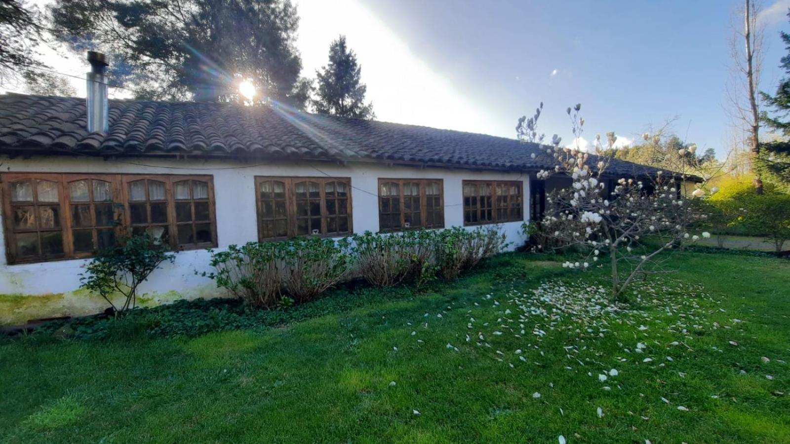La Casa De Adobe Natural Y Mas Bulnes Екстер'єр фото